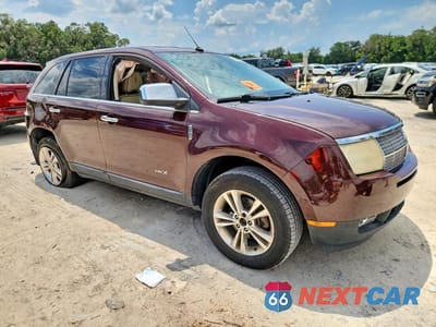 Czwarte zdjęcie samochodu z boku: 2010 LINCOLN MKX VIN:2LMDJ6JC0ABJ19919 - miniatura