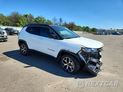 Czwarte zdjęcie samochodu z boku: 2025 JEEP COMPASS LIMITED VIN:3C4NJDCN9ST515506 - miniatura