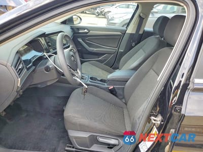 Zdjęcie 7 z 12 samochodu: 2019 VOLKSWAGEN JETTA S VIN:3VWN57BU0KM112830 - miniatura