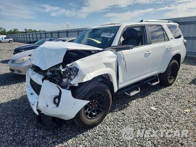 2023 TOYOTA 4RUNNER SR5 PREMIUM JTENU5JR3P6114632 - główne zdjęcie licytacji z USA - miniatura