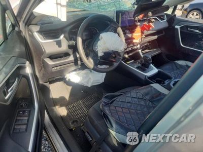 Zdjęcie 8 z 13 samochodu: 2025 TOYOTA RAV4 XLE VIN:2T3W1RFV5SC325595 - miniatura