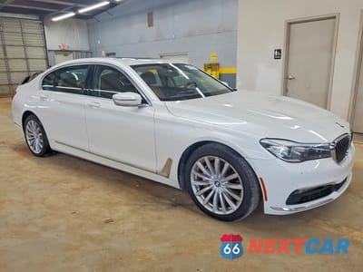 Czwarte zdjęcie samochodu z boku: 2018 BMW 740 I VIN:WBA7E2C53JG743146 - miniatura