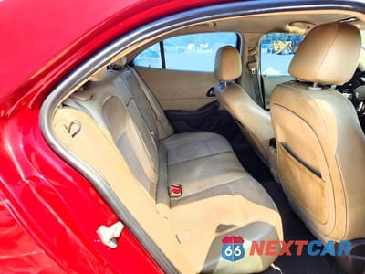 Zdjęcie 10 z 12 samochodu: 2013 CHEVROLET MALIBU 2LT VIN:1G11E5SA9DF322107 - miniatura