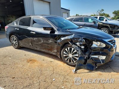 Czwarte zdjęcie samochodu z boku: 2015 NISSAN ALTIMA 2.5 S VIN:1N4AL3AP2FN408249 - miniatura