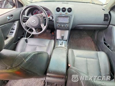 Zdjęcie 8 z 12 samochodu: 2011 NISSAN ALTIMA SR VIN:1N4BL2AP5BN406441 - miniatura