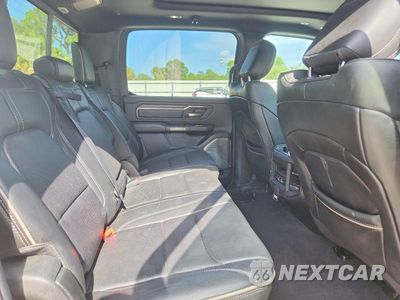 Zdjęcie 10 z 12 samochodu: 2019 RAM 1500 LIMITED VIN:1C6SRFHT5KN627886 - miniatura