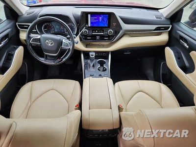 Zdjęcie 8 z 13 samochodu: 2023 TOYOTA HIGHLANDER XLE VIN:5TDKDRAH0PS039314 - miniatura