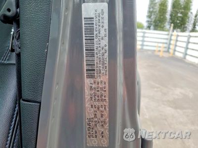 Zdjęcie 13 z 13 samochodu: 2018 JEEP WRANGLER UNLIMITED SPORT VIN:1C4HJXDG5JW319621 - miniatura