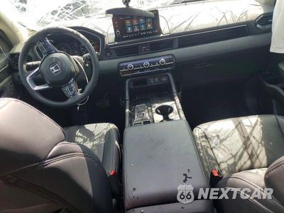 Zdjęcie 8 z 13 samochodu: 2025 HONDA PILOT TOURING VIN:5FNYG1H74SB174888 - miniatura
