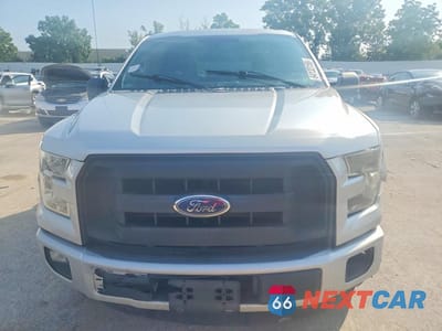Piąte zdjęcie samochodu w środku: 2016 FORD F150 SUPER CAB VIN:1FTEX1CP8GKD16096 - miniatura