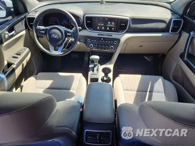 Zdjęcie 8 z 12 samochodu: 2020 KIA SPORTAGE LX VIN:KNDPM3AC4L7768962 - miniatura