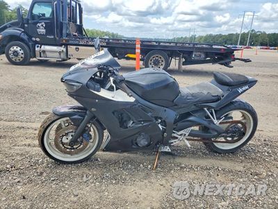 Trzecie zdjęcie samochodu z tyłu: 2008 YAMAHA YZFR6 S VIN:JYARJ06E68A037918 - miniatura
