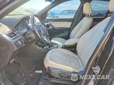 Zdjęcie 7 z 14 samochodu: 2016 BMW X1 XDRIVE28I VIN:WBXHT3Z39G4A51675 - miniatura