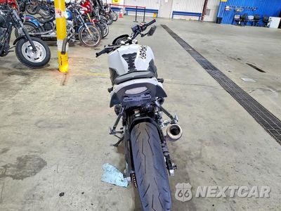 Czwarte zdjęcie samochodu z boku: 2016 SUZUKI GSX-S750 VIN:JS1GR7NA1G2100258 - miniatura