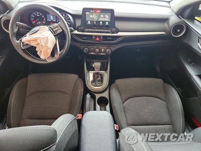 Zdjęcie 8 z 13 samochodu: 2021 KIA FORTE LXS VIN:3KPF24AD3ME410978 - miniatura