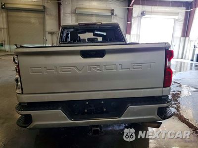 Zdjęcie 6 z 12 samochodu: 2021 CHEVROLET SILVERADO K3500 LT VIN:1GC4YTE77MF307802 - miniatura