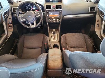 Zdjęcie 8 z 13 samochodu: 2017 SUBARU FORESTER 2.5I PREMIUM VIN:JF2SJAGC6HH454439 - miniatura