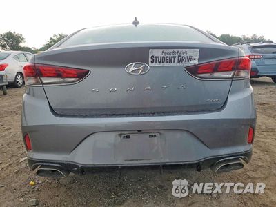 Zdjęcie 6 z 12 samochodu: 2019 HYUNDAI SONATA SPORT VIN:5NPE34AF4KH739983 - miniatura