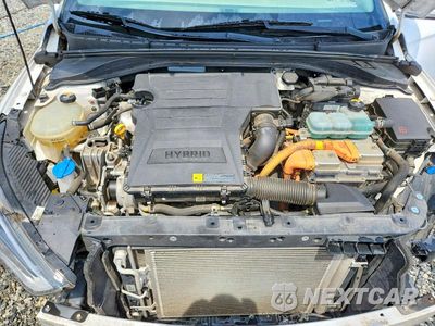 Zdjęcie 11 z 13 samochodu: 2018 HYUNDAI IONIQ LIMITED VIN:KMHC85LC7JU072697 - miniatura