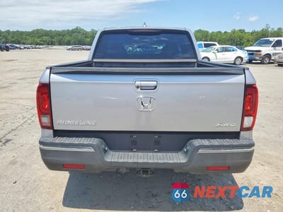 Zdjęcie 6 z 12 samochodu: 2018 HONDA RIDGELINE SPORT VIN:5FPYK3F15JB006708 - miniatura
