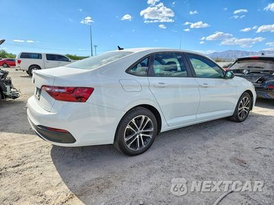 Trzecie zdjęcie samochodu z tyłu: 2024 VOLKSWAGEN JETTA SPORT VIN:3VWAM7BU4RM008997 - miniatura