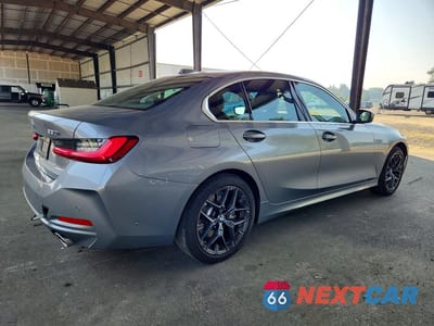 Trzecie zdjęcie samochodu z tyłu: 2026 BMW 330XI VIN:3MW89CW06T8G52534 - miniatura