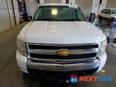 Piąte zdjęcie samochodu w środku: 2008 CHEVROLET SILVERADO K1500 VIN:2GCEK13C481206661 - miniatura