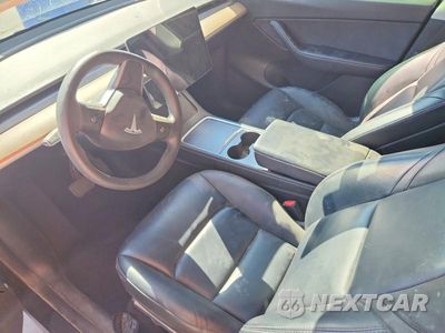 Zdjęcie 8 z 12 samochodu: 2021 TESLA MODEL Y VIN:5YJYGDEE7MF245606 - miniatura