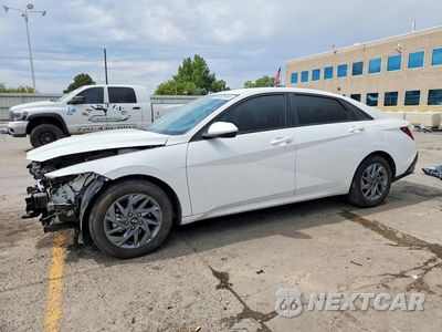 2024 HYUNDAI ELANTRA SEL KMHLM4DG4RU840641 - główne zdjęcie licytacji z USA - miniatura