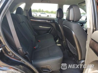 Zdjęcie 11 z 13 samochodu: 2015 KIA SORENTO LX VIN:5XYKTCA63FG651050 - miniatura