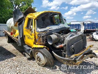 Czwarte zdjęcie samochodu z boku: 2007 INTERNATIONAL 4300 WATER TRUCK VIN:1HTMMAALX7H372626 - miniatura