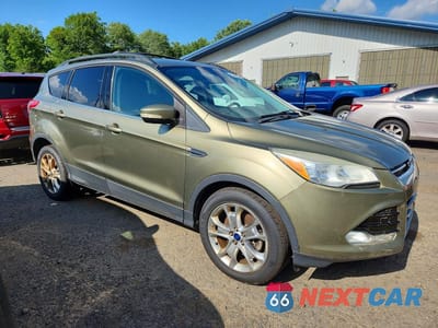 Czwarte zdjęcie samochodu z boku: 2013 FORD ESCAPE SEL VIN:1FMCU9HX1DUD46706 - miniatura