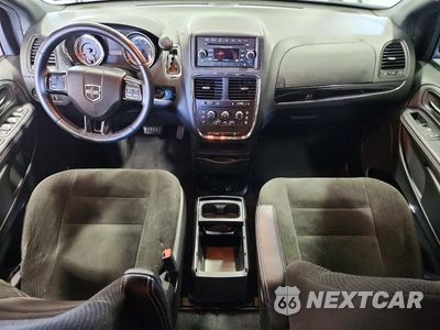 Zdjęcie 8 z 14 samochodu: 2016 DODGE GRAND CARAVAN SE VIN:2C4RDGBG6GR400384 - miniatura
