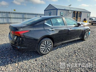 Trzecie zdjęcie samochodu z tyłu: 2024 NISSAN ALTIMA SV VIN:1N4BL4DW6RN303280 - miniatura