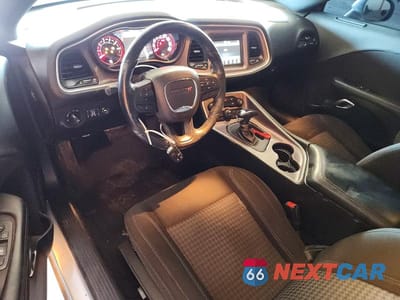 Zdjęcie 8 z 13 samochodu: 2022 DODGE CHALLENGER SXT VIN:2C3CDZAGXNH160671 - miniatura