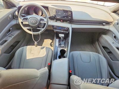 Zdjęcie 8 z 12 samochodu: 2022 HYUNDAI ELANTRA SEL VIN:5NPLM4AG5NH064307 - miniatura