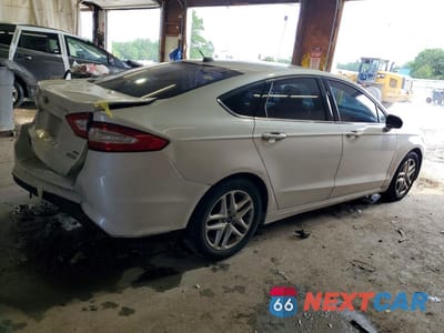 Trzecie zdjęcie samochodu z tyłu: 2016 FORD FUSION SE VIN:1FA6P0HD0G5128352 - miniatura