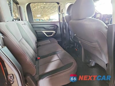 Zdjęcie 10 z 12 samochodu: 2020 NISSAN TITAN SV VIN:1N6AA1EF6LN506957 - miniatura
