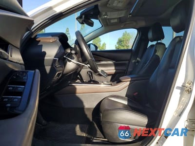 Zdjęcie 7 z 12 samochodu: 2021 MAZDA CX-30 PREMIUM VIN:3MVDMBDY1MM305896 - miniatura