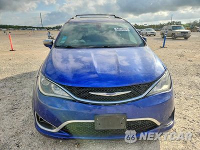 Piąte zdjęcie samochodu w środku: 2020 CHRYSLER PACIFICA LIMITED VIN:2C4RC1GGXLR285694 - miniatura
