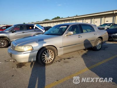 2003 LINCOLN TOWN CAR SIGNATURE 1LNHM82W03Y640038 - główne zdjęcie licytacji z USA - miniatura
