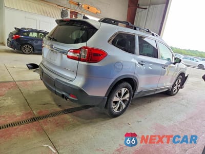 Trzecie zdjęcie samochodu z tyłu: 2019 SUBARU ASCENT PREMIUM VIN:4S4WMAFD1K3417879 - miniatura
