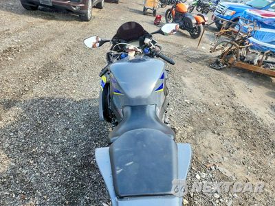 Zdjęcie 6 z 9 samochodu: 2013 HONDA CBR1000 RR-ABS VIN:JH2SC5988DK400038 - miniatura