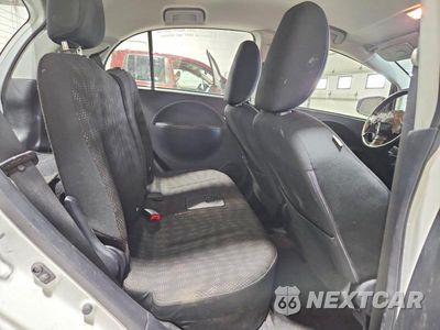 Zdjęcie 10 z 12 samochodu: 2017 MITSUBISHI I MIEV ES VIN:JA3215H41HU000201 - miniatura