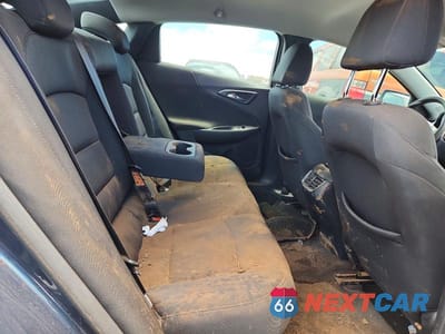 Zdjęcie 10 z 13 samochodu: 2020 CHEVROLET MALIBU LT VIN:1G1ZD5ST0LF040461 - miniatura
