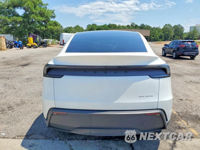 Zdjęcie 6 z 12 samochodu: 2026 TESLA MODEL Y VIN:7SAYGDEE6TA397813 - miniatura