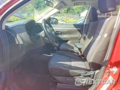 Zdjęcie 7 z 12 samochodu: 2017 MITSUBISHI OUTLANDER MAX 650 VIN:JA4AZ3A33HZ065608 - miniatura