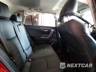 Zdjęcie 11 z 13 samochodu: 2021 TOYOTA RAV4 XLE PREMIUM VIN:2T3A1RFV3MW203202 - miniatura