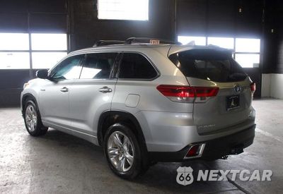 Czwarte zdjęcie samochodu z boku: 2018 TOYOTA HIGHLANDER HYBRID LIMITED VIN:5TDDGRFHXJS044617 - miniatura