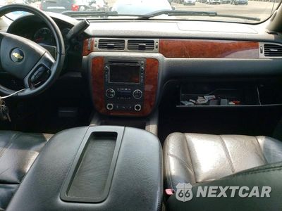 Zdjęcie 8 z 12 samochodu: 2010 CHEVROLET SILVERADO K1500 LTZ VIN:3GCRKTE36AG293471 - miniatura
